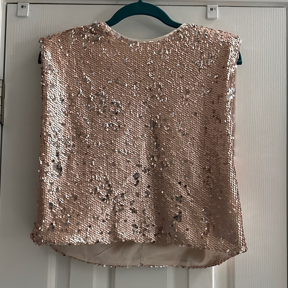 TCEC Gold Sequin Muscle Top Champagne Women’s M NWT Holiday Party New Years - Picture 2 of 8